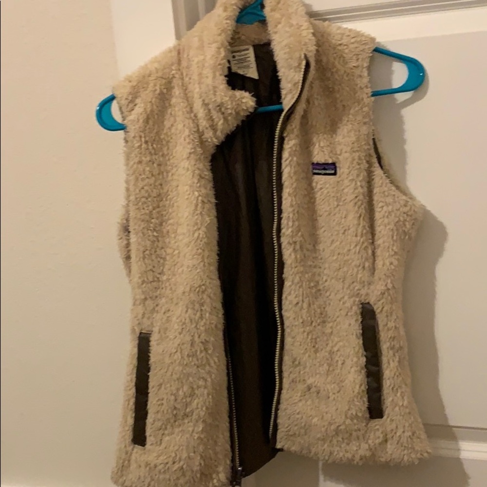 Patagonia fur vest
